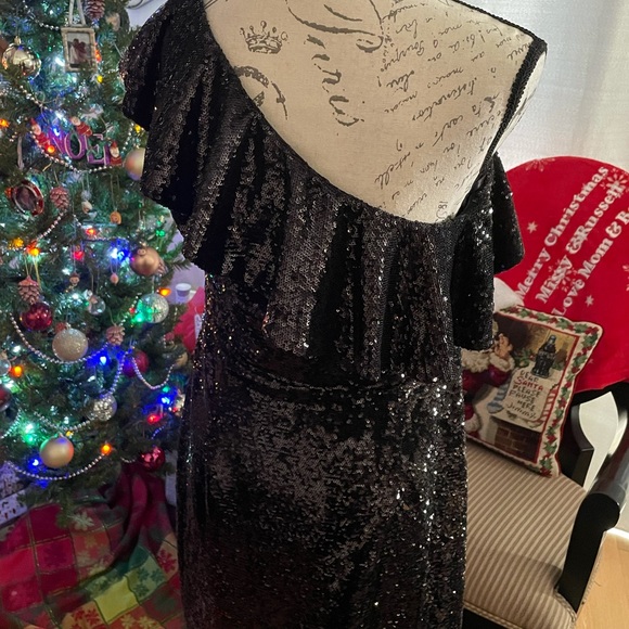 NWT Michael Kors Sequined Dress - Picture 12 of 16